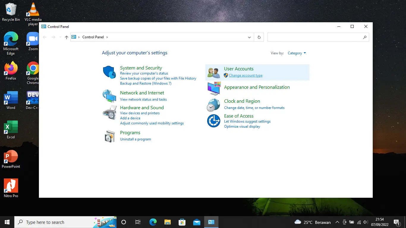 Screenshot Control Panel sebagai contoh gambar landscape kedua